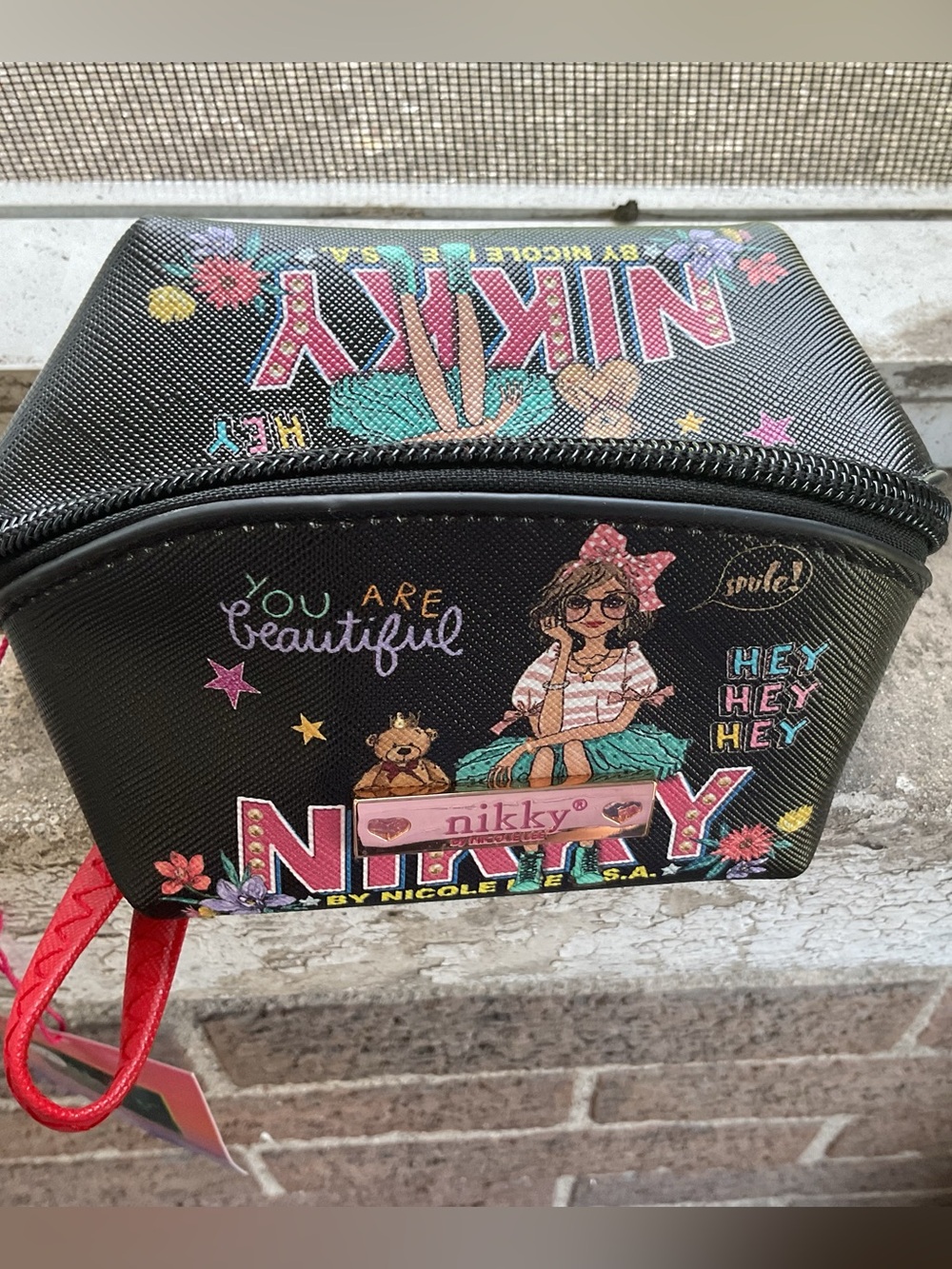 Nikky BY NICOLE LEE Black Graphic Cosmetic Bag – 'You Are Beautiful' NWT